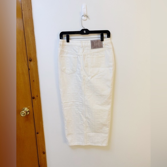 Fendi x Marc Jacob Logo Jean Skirt - Picture 3 of 8